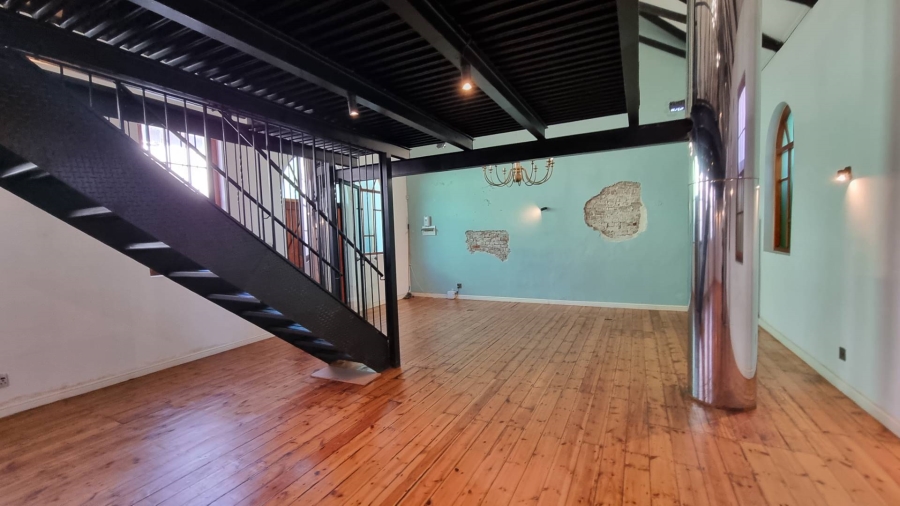 To Let commercial Property for Rent in Woodstock Western Cape